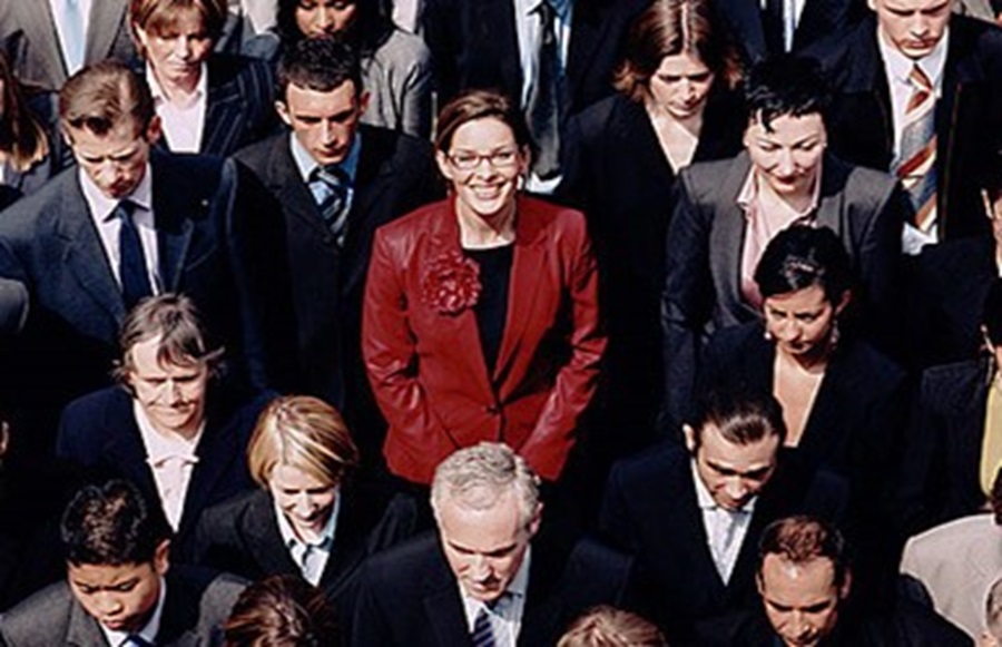 stand-out-crowd 2